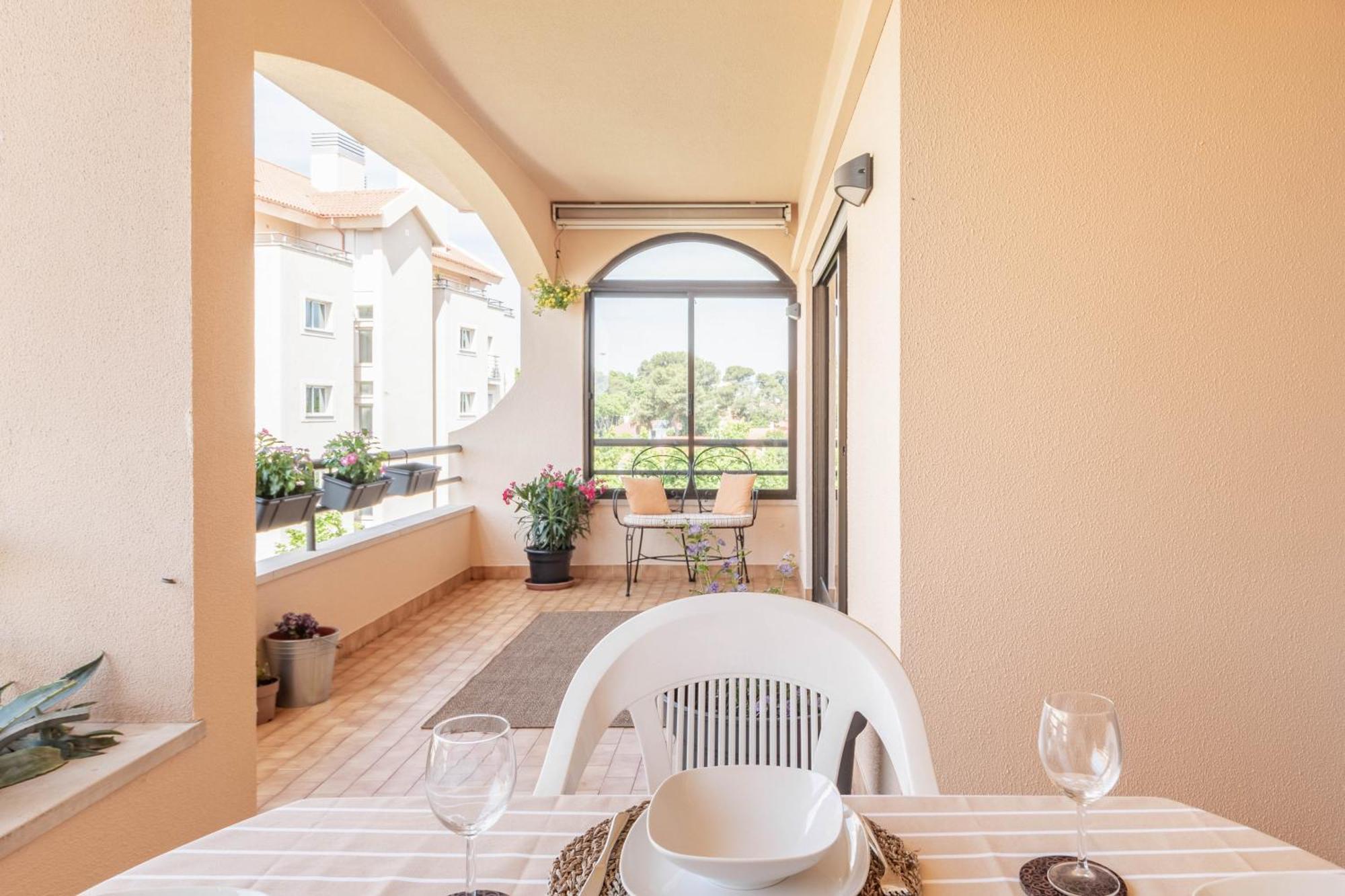 Apartamento With Private Parking *